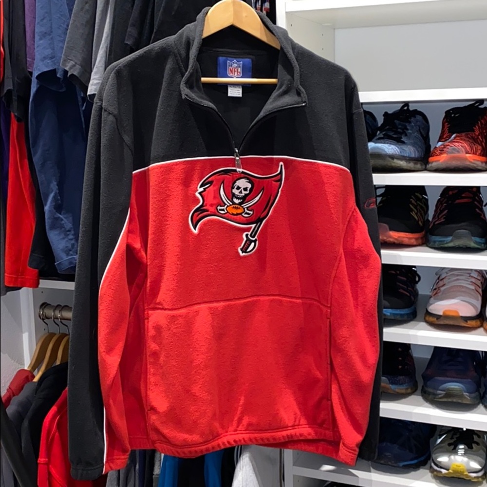 Buccaneers pullover jacket Reebok